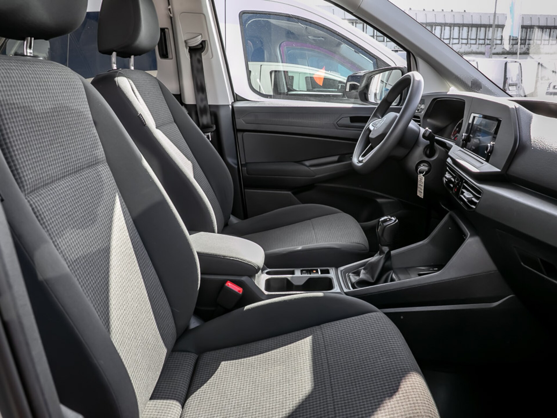 Volkswagen Caddy Maxi Basis-Modell