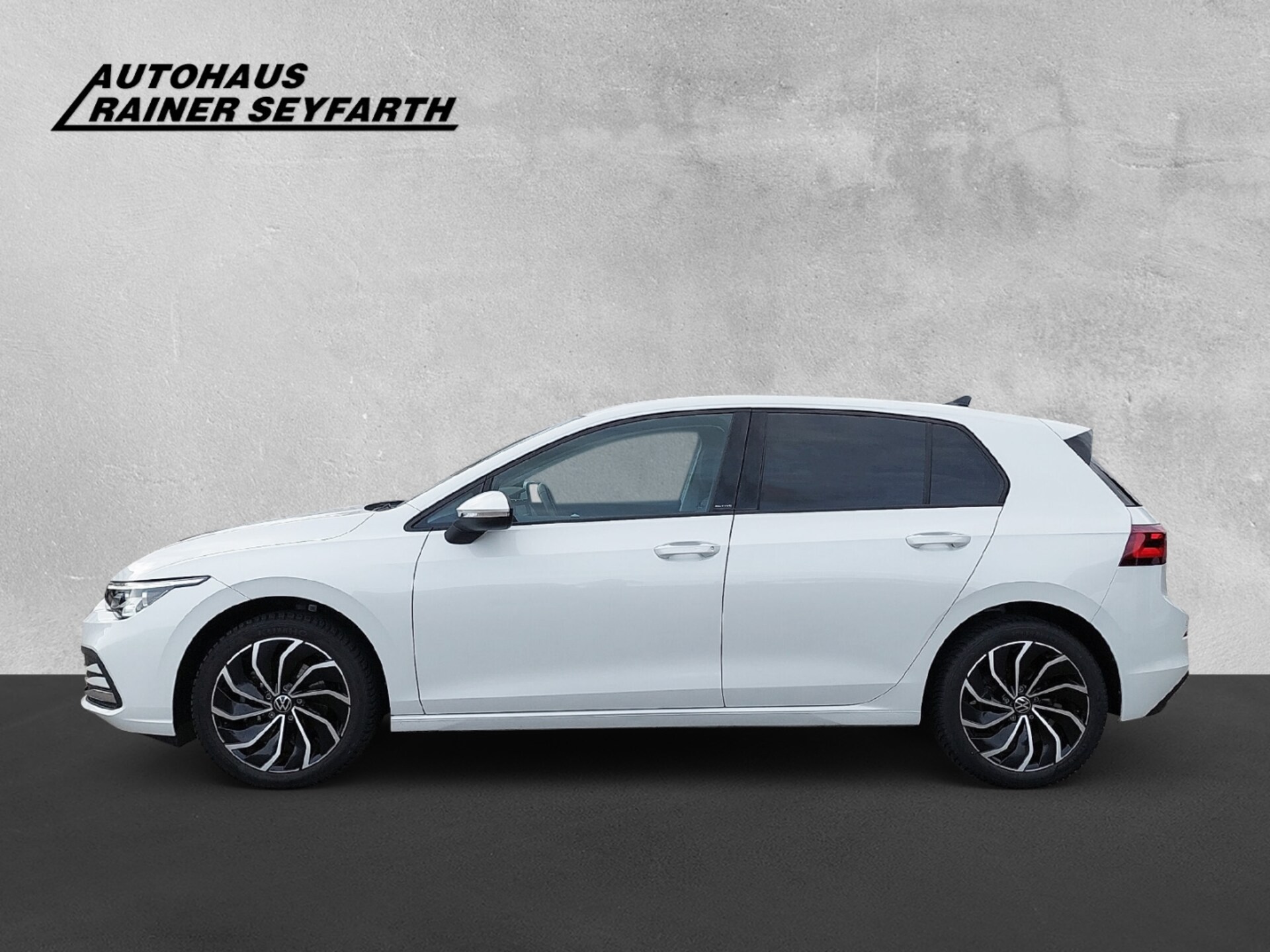 Volkswagen Golf Active