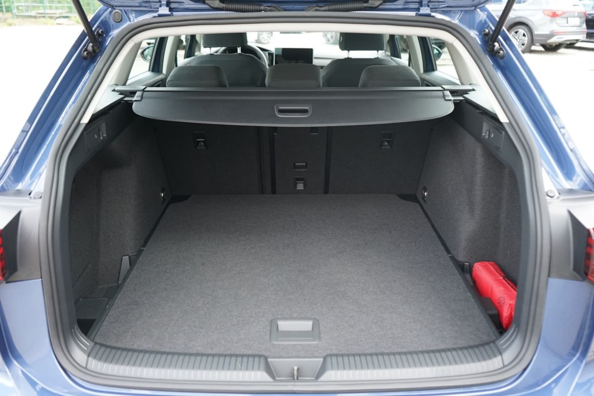Volkswagen Golf Variant Life
