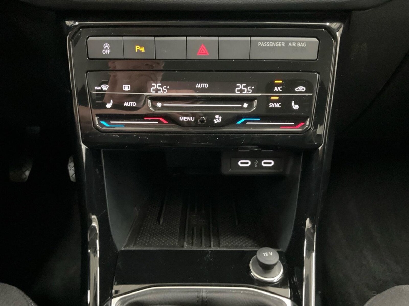 Volkswagen T-Cross – Bild 15