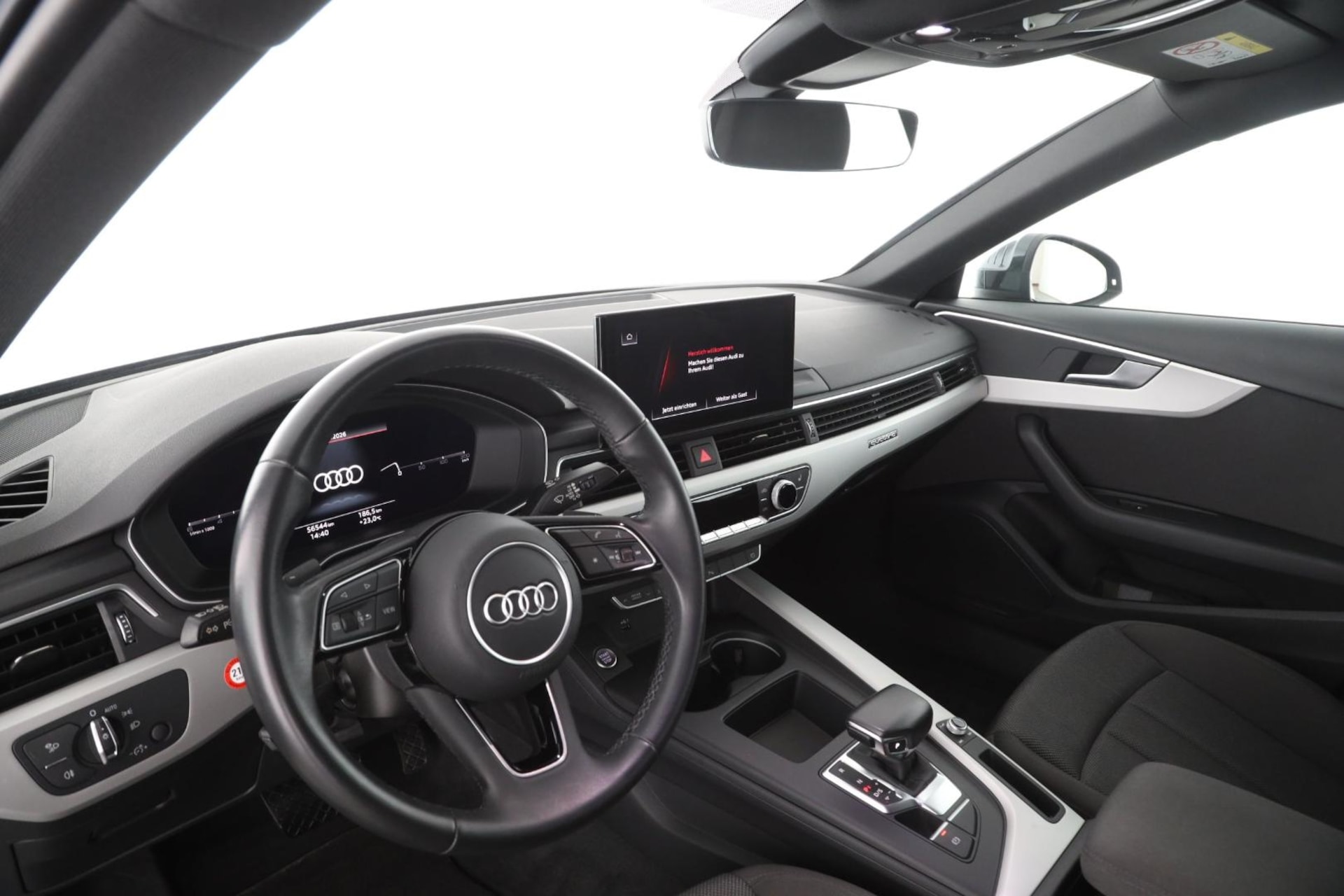 Audi A4 Limousine Advanced
