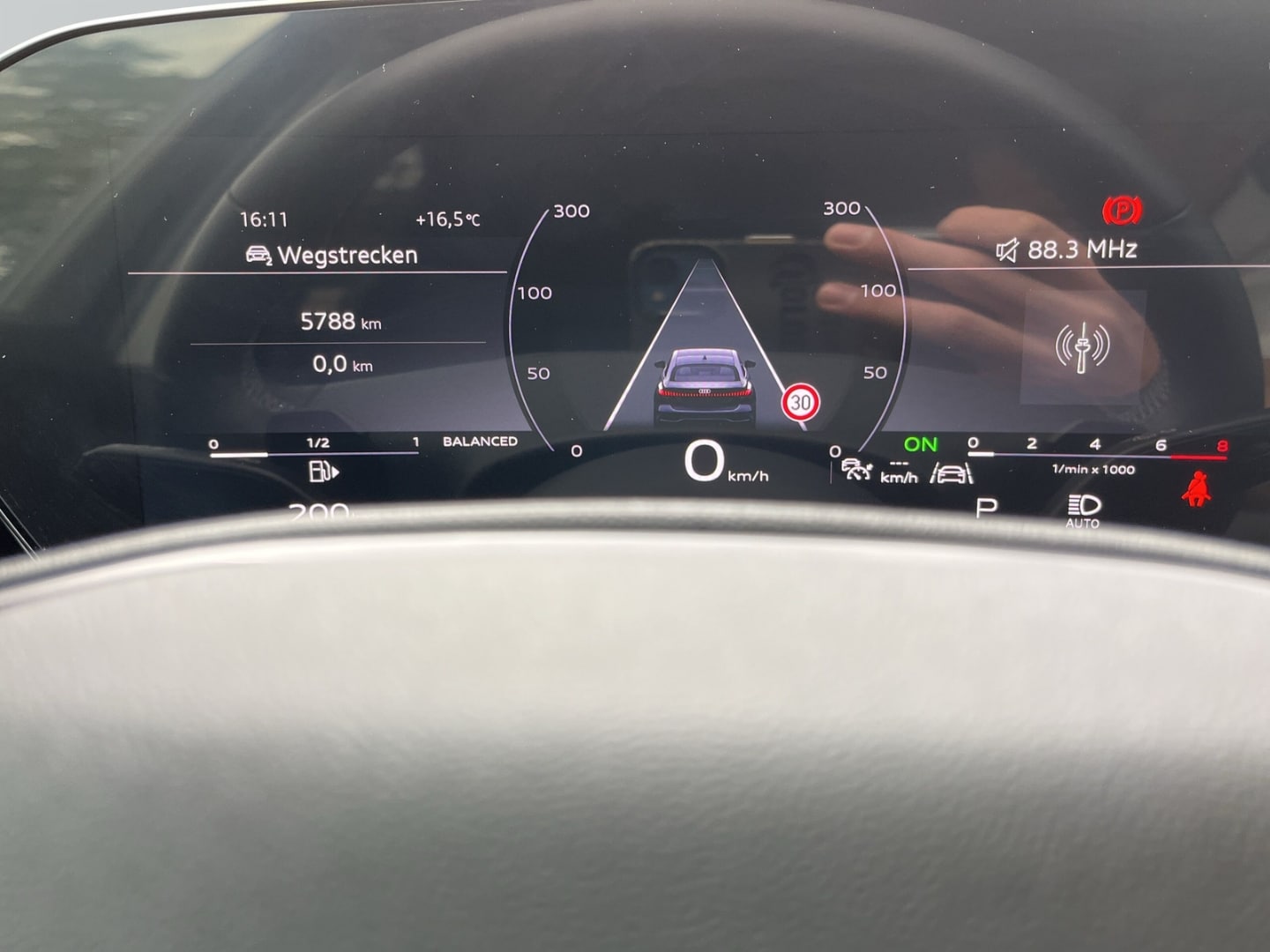 Bild über Audi A5 Limousine TFSI S tronic - für weitere Informationen kontaktieren Sie den Audi Partner