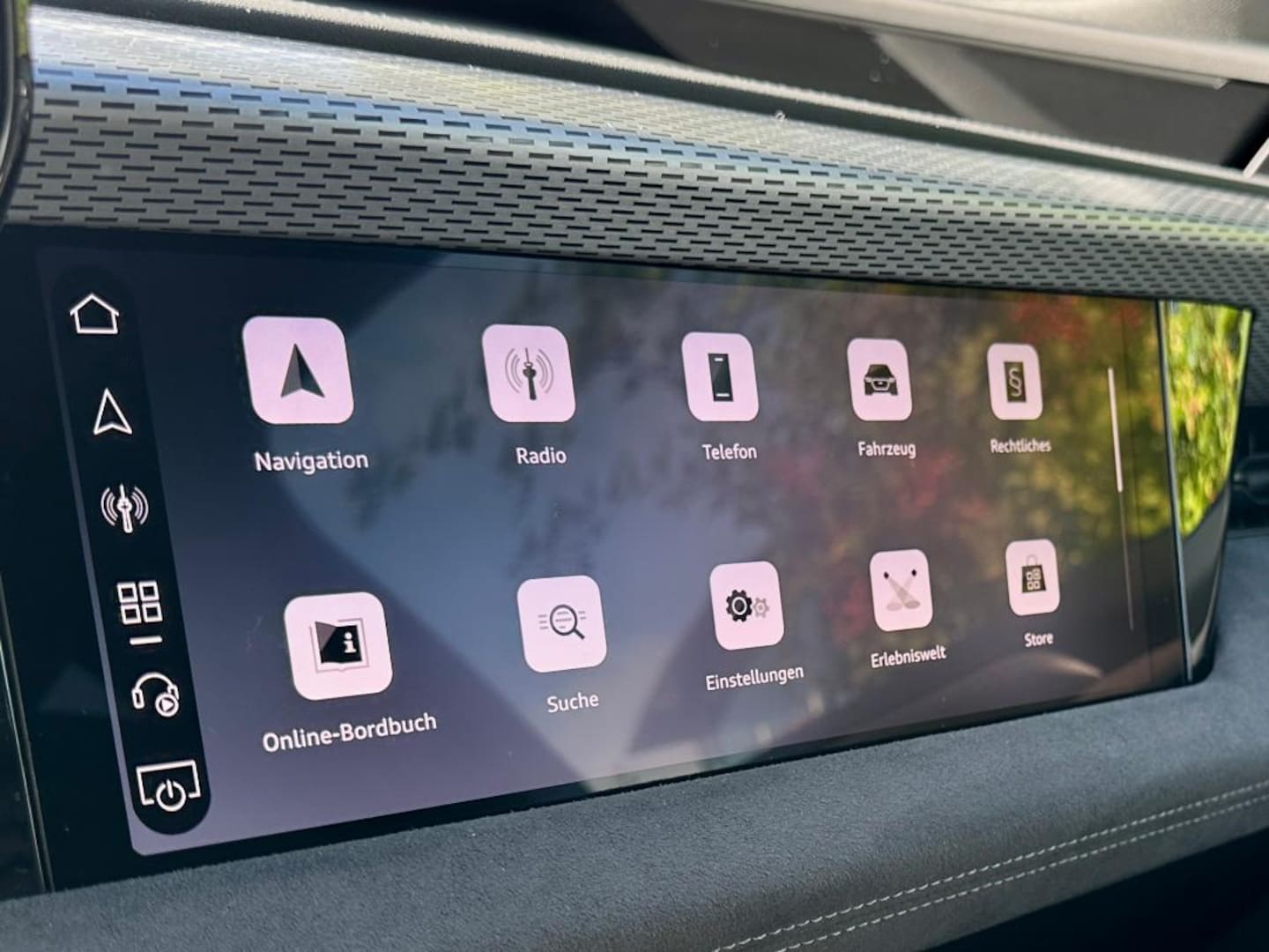 Bild über Audi A6 Avant e-tron S line business e-tron performance 270 kW - für weitere Informationen kontaktieren Sie den Audi Partner