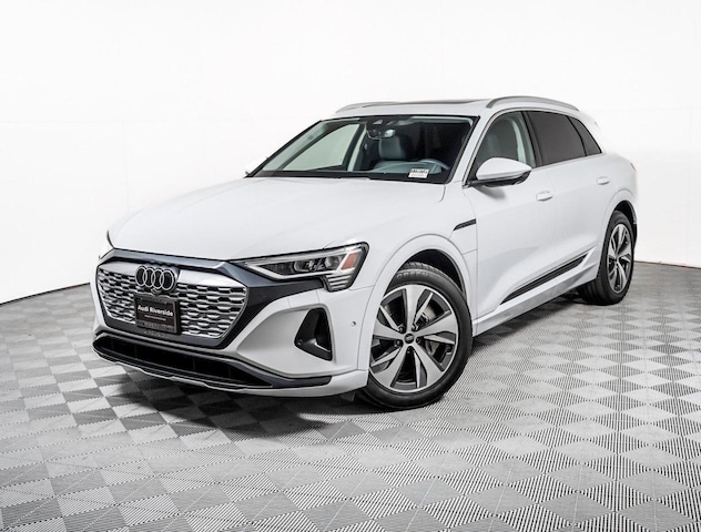 2024 Audi Q8 e-tron