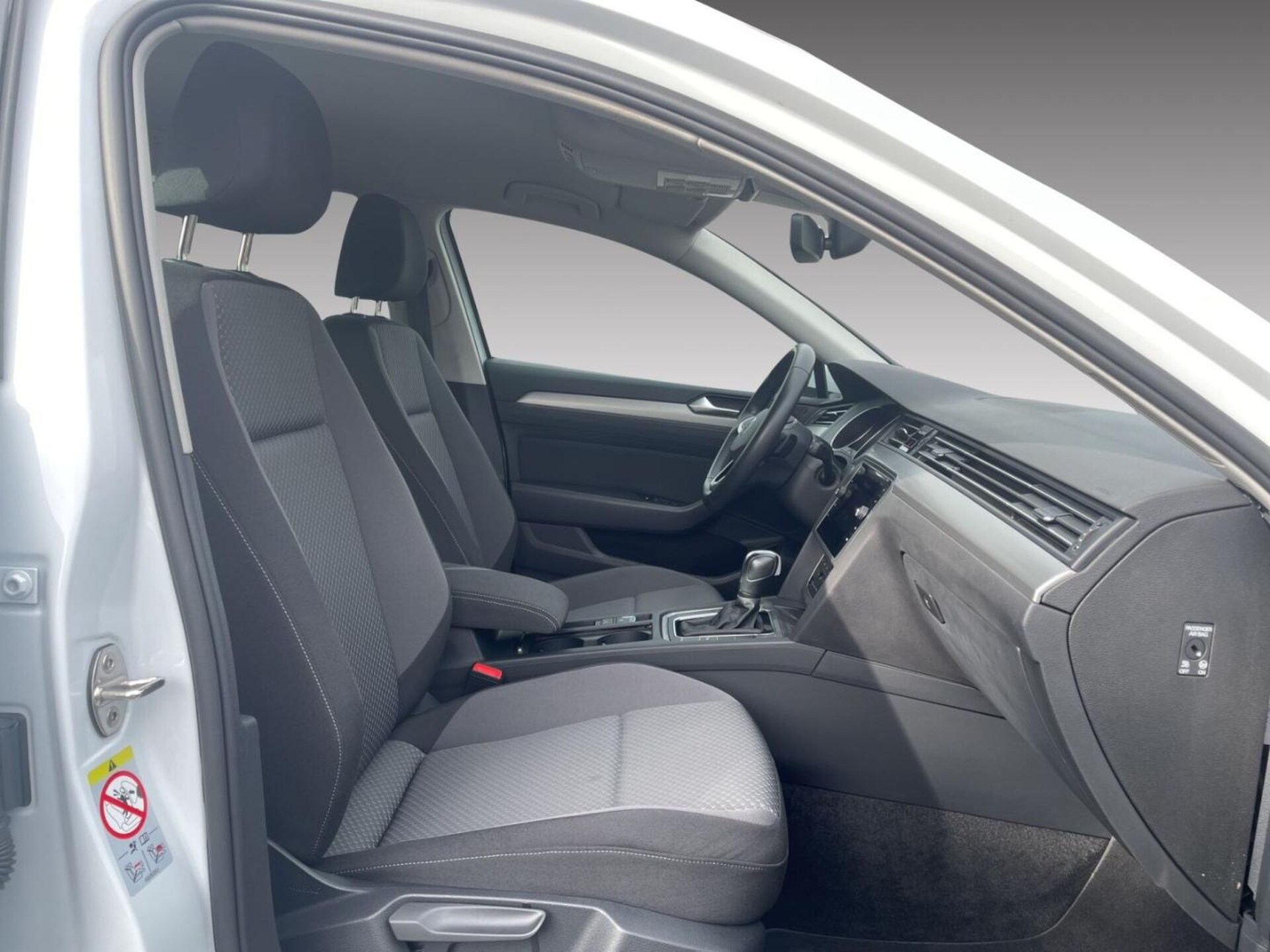 Volkswagen Passat Variant Basis-Modell