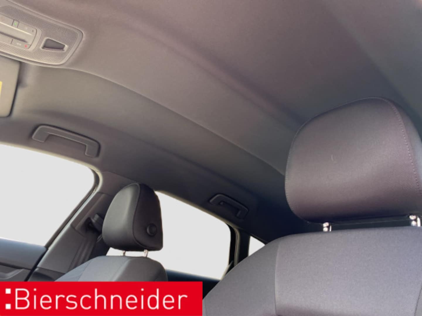 Bild über Audi A3 Sportback 30 TFSI Schaltgetriebe - für weitere Informationen kontaktieren Sie den Audi Partner