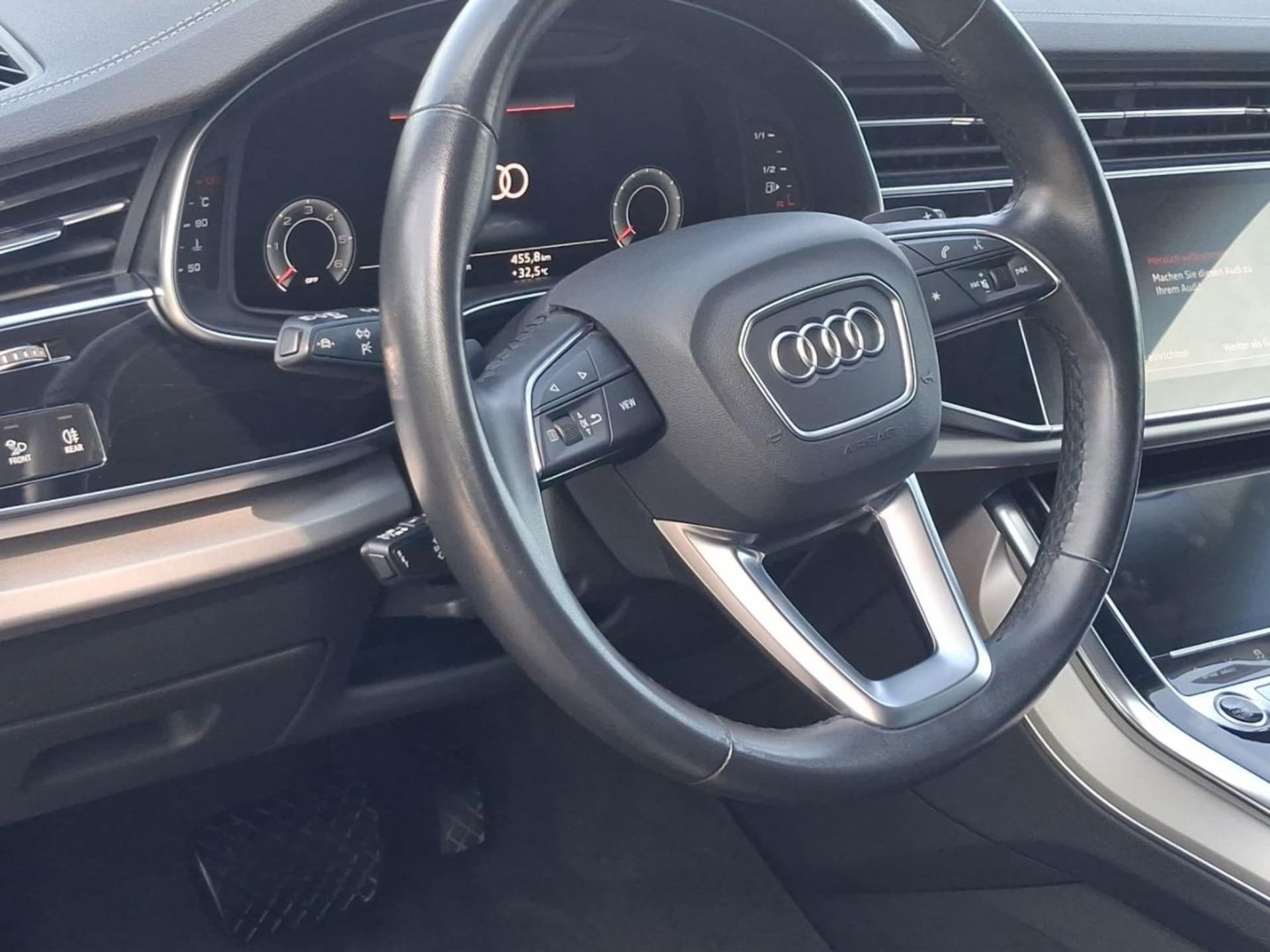 Audi Q8 SUV