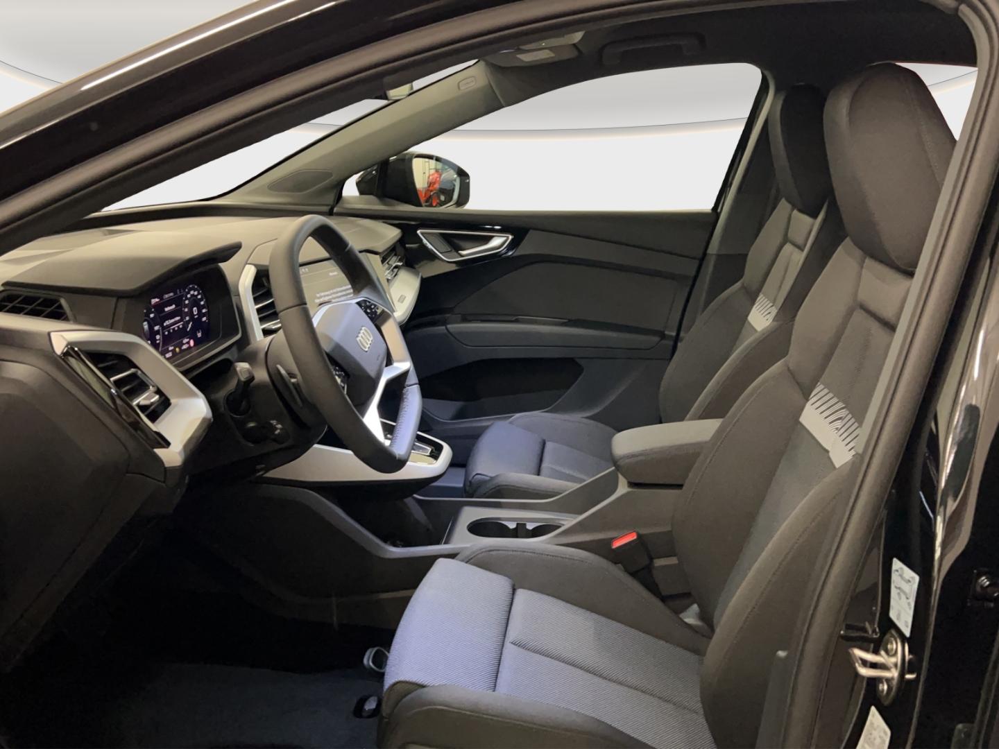 Image about Audi Q4 Sportback e-tron 35 e-tron 125,00 kW