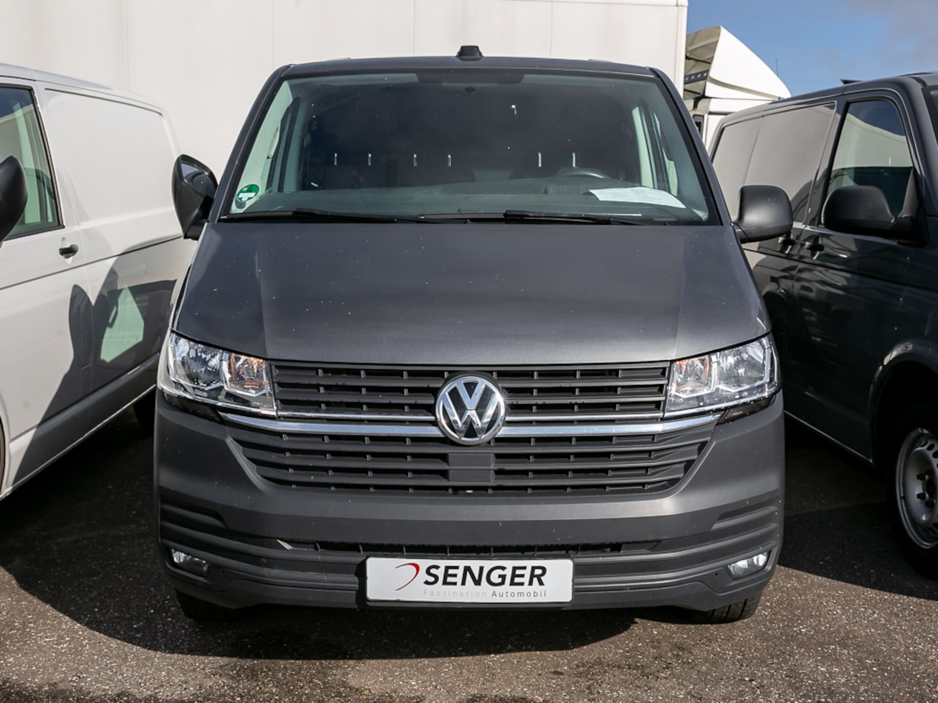 Volkswagen T6.1 Transporter Kasten langer Radstand