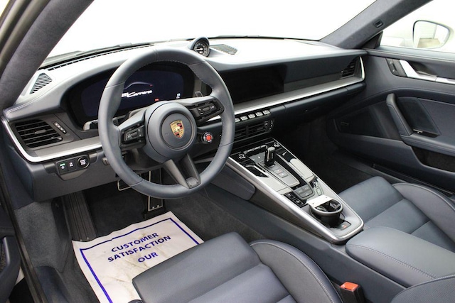 2025 Porsche