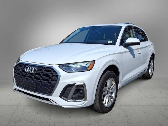 Photo of 2023 Audi Q5