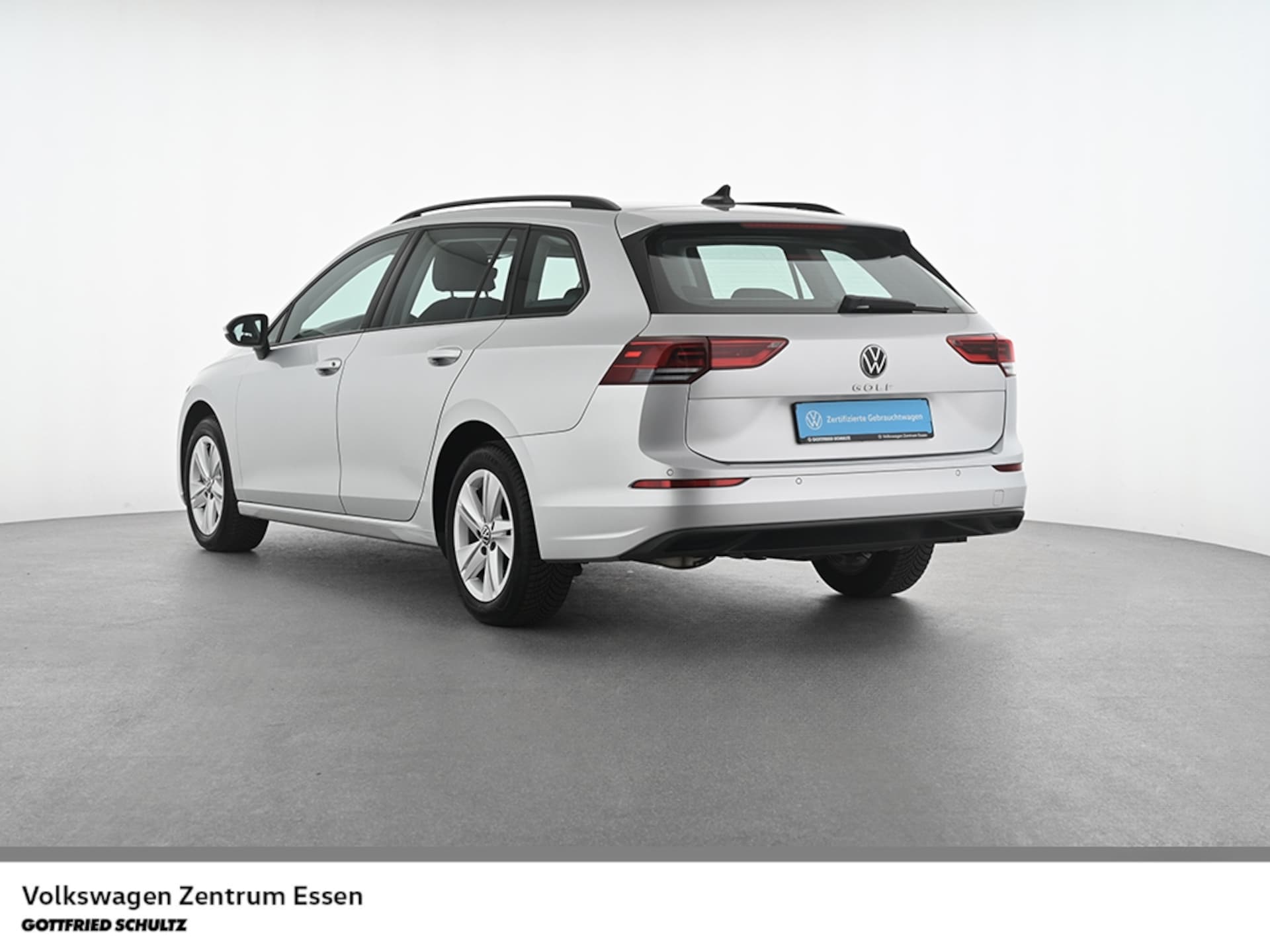 Volkswagen Golf Variant Life