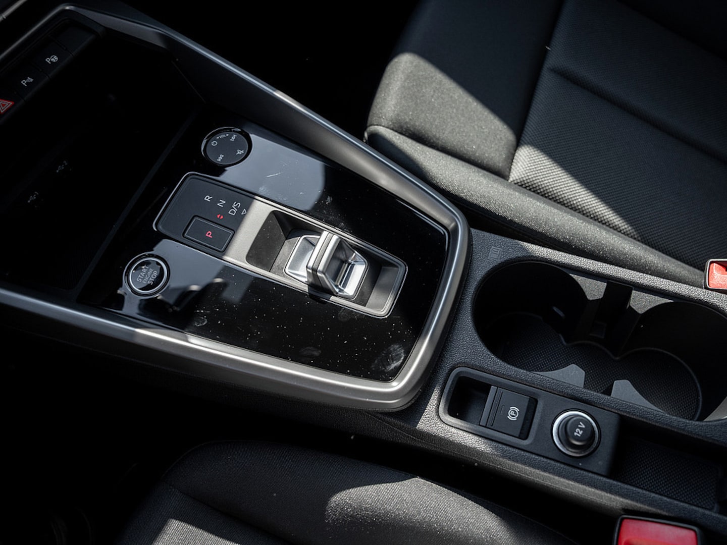 Bild über Audi A3 Sportback TFSI e advanced 40 TFSI e S tronic - für weitere Informationen kontaktieren Sie den Audi Partner