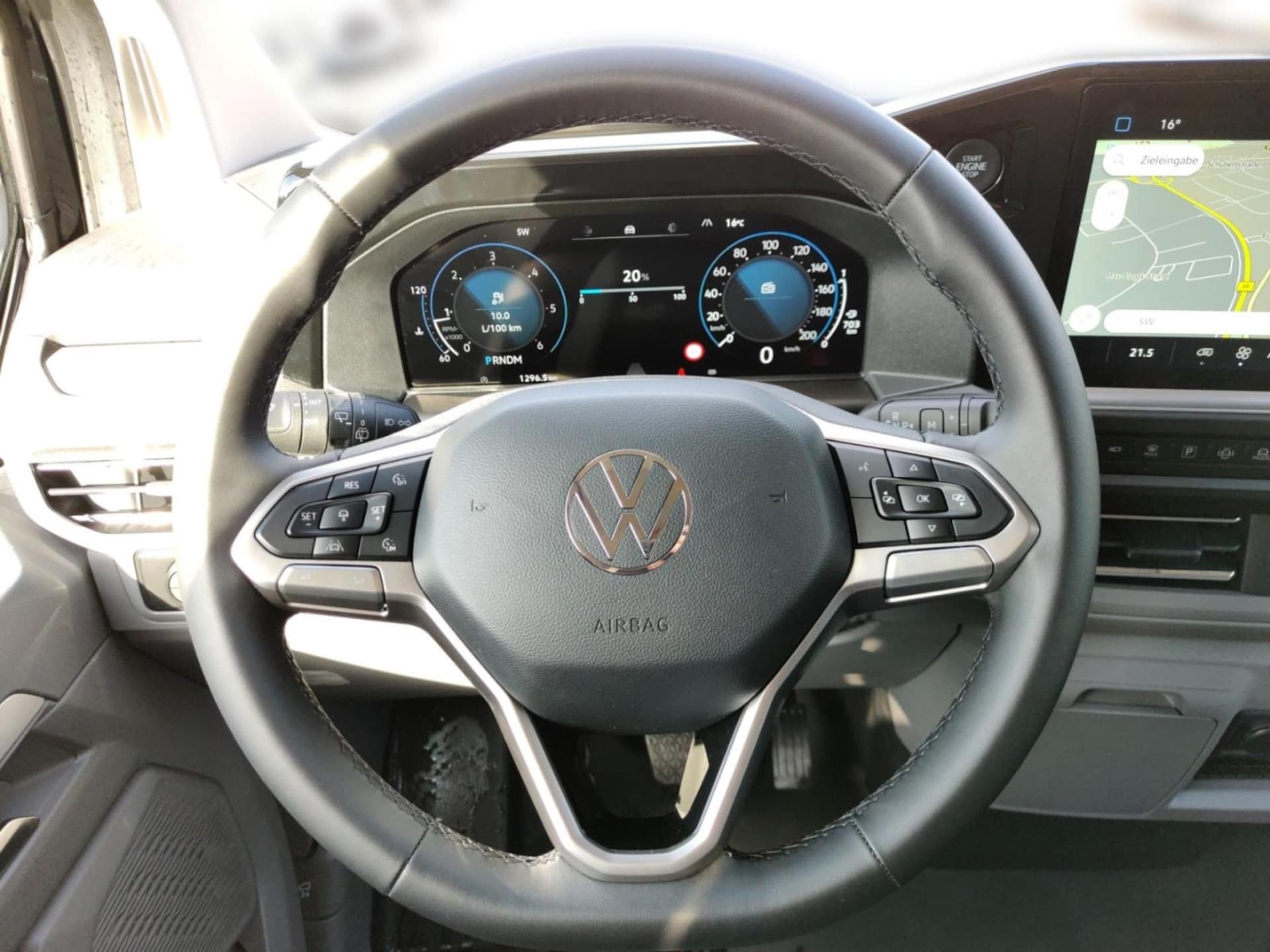 Volkswagen Caravelle langer Radstand Life