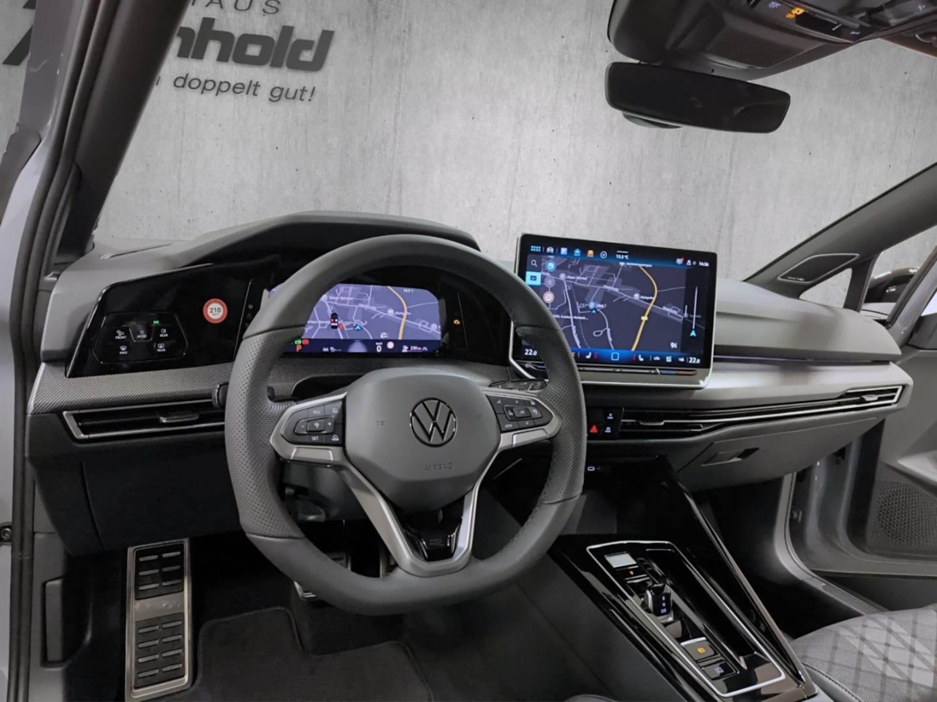 Volkswagen Golf Variant R-Line