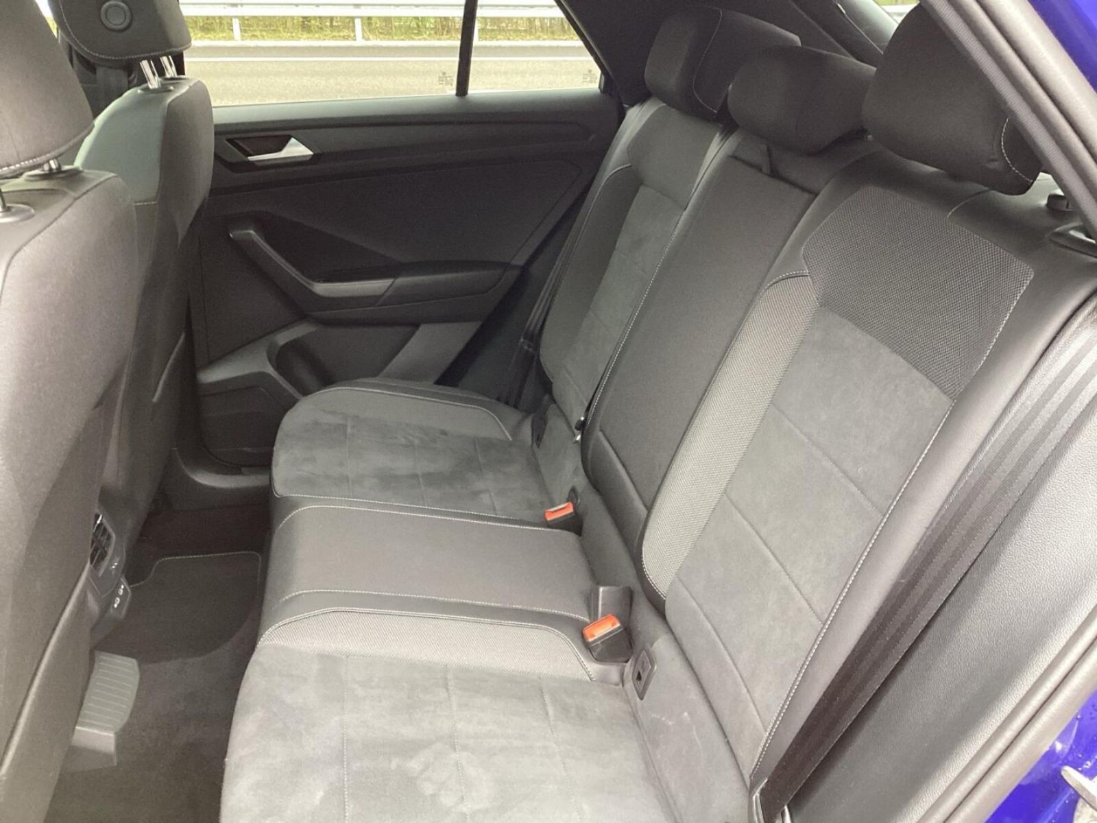 Volkswagen T-Roc – Bild 14