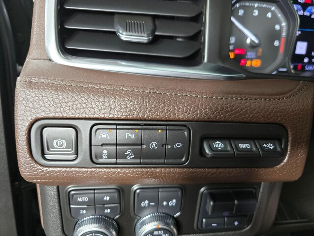 2021 GMC Yukon Denali - Photo 23