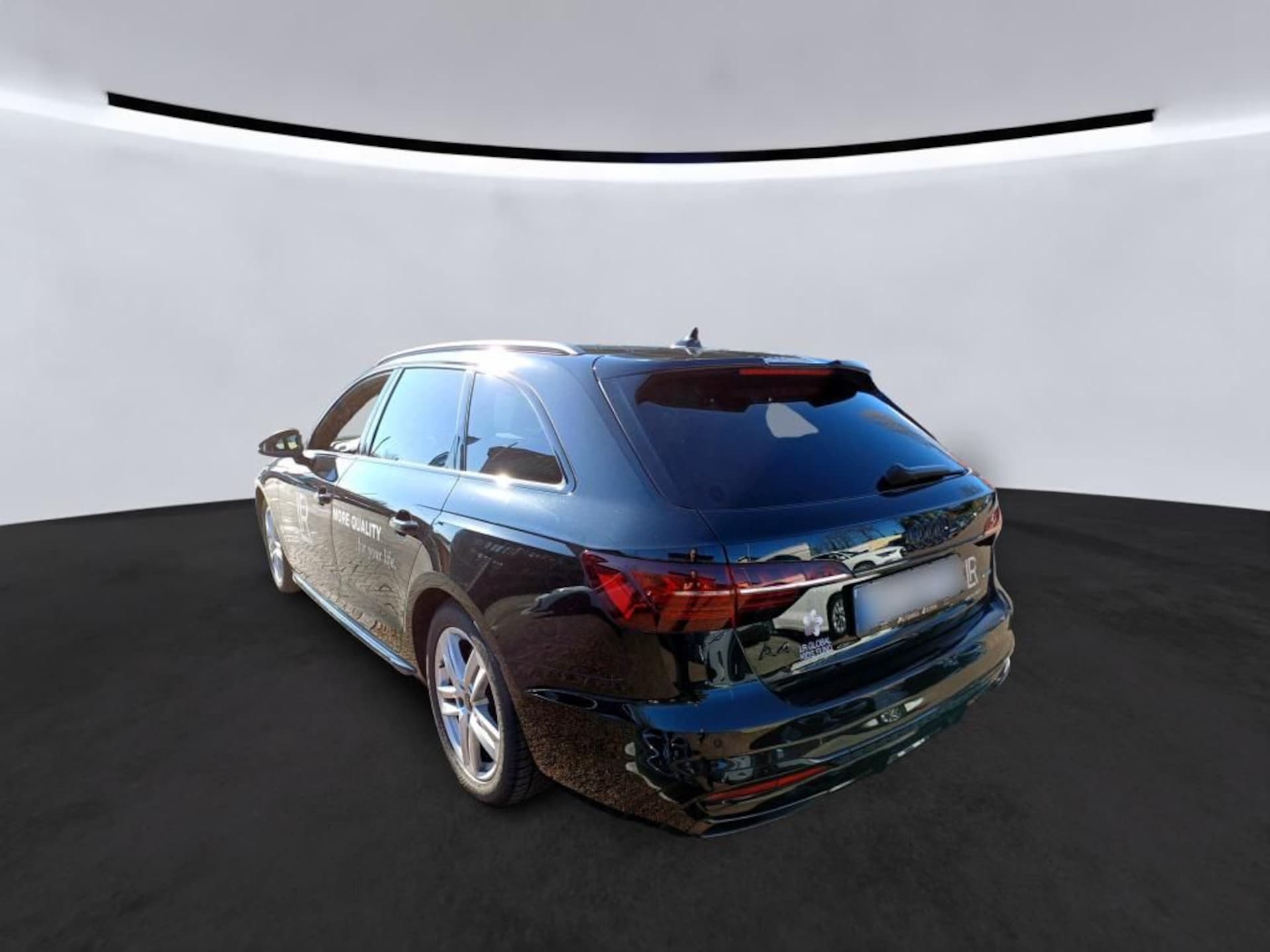 Audi A4 Avant S line