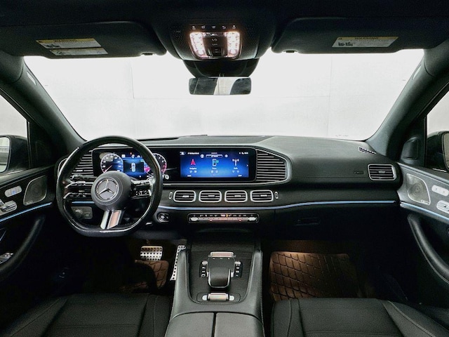 2025 Mercedes-Benz GLS 580