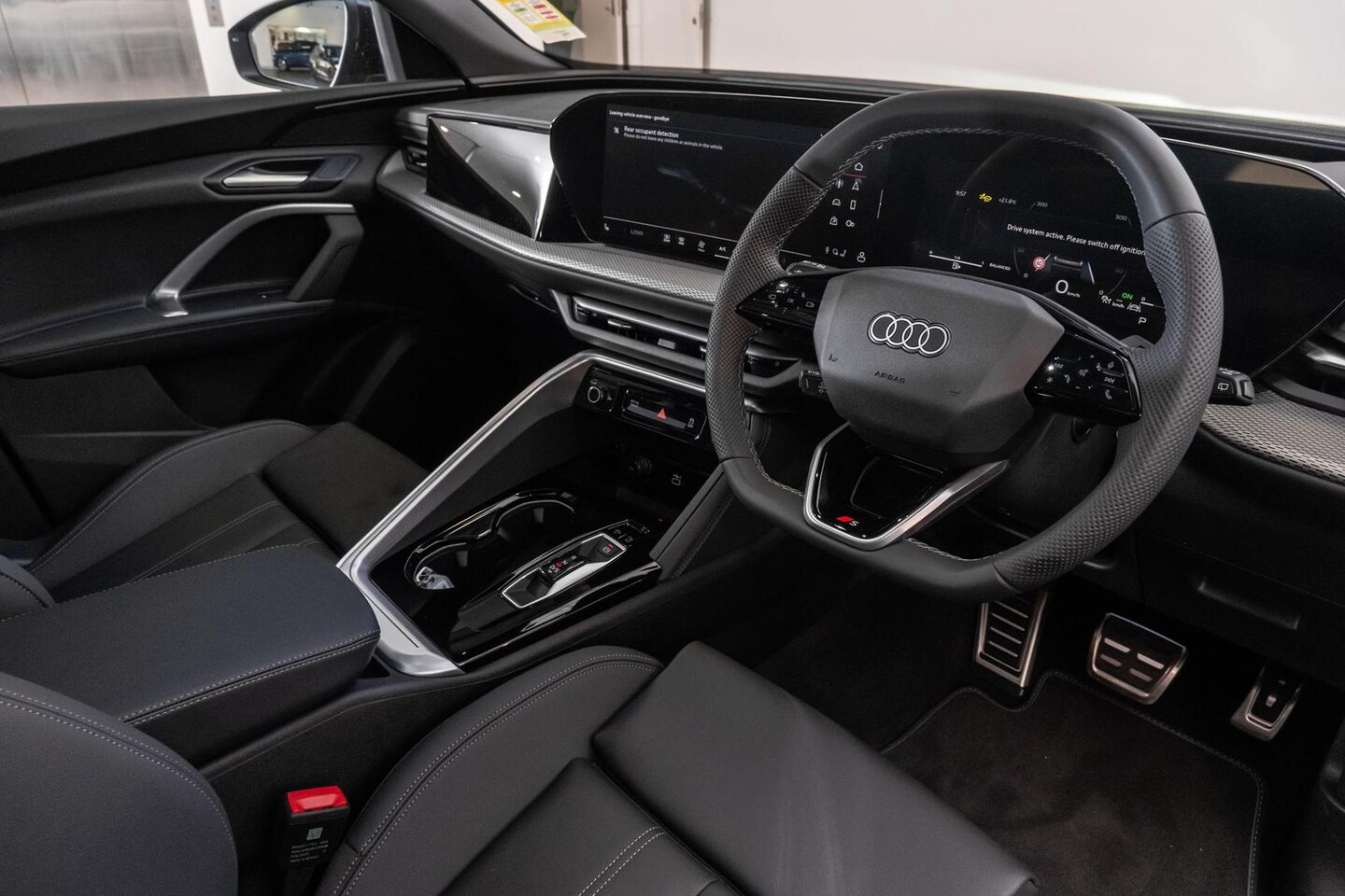 Image about Audi Q5 SUV TDI quattro 150 kW sport