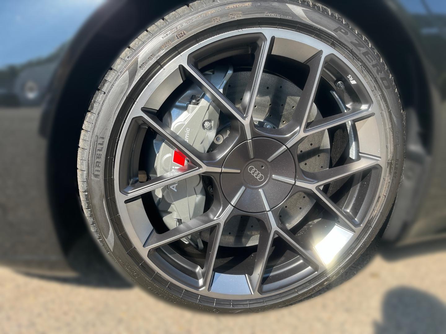 Image about Audi RS e-tron GT performance e-tron quattro