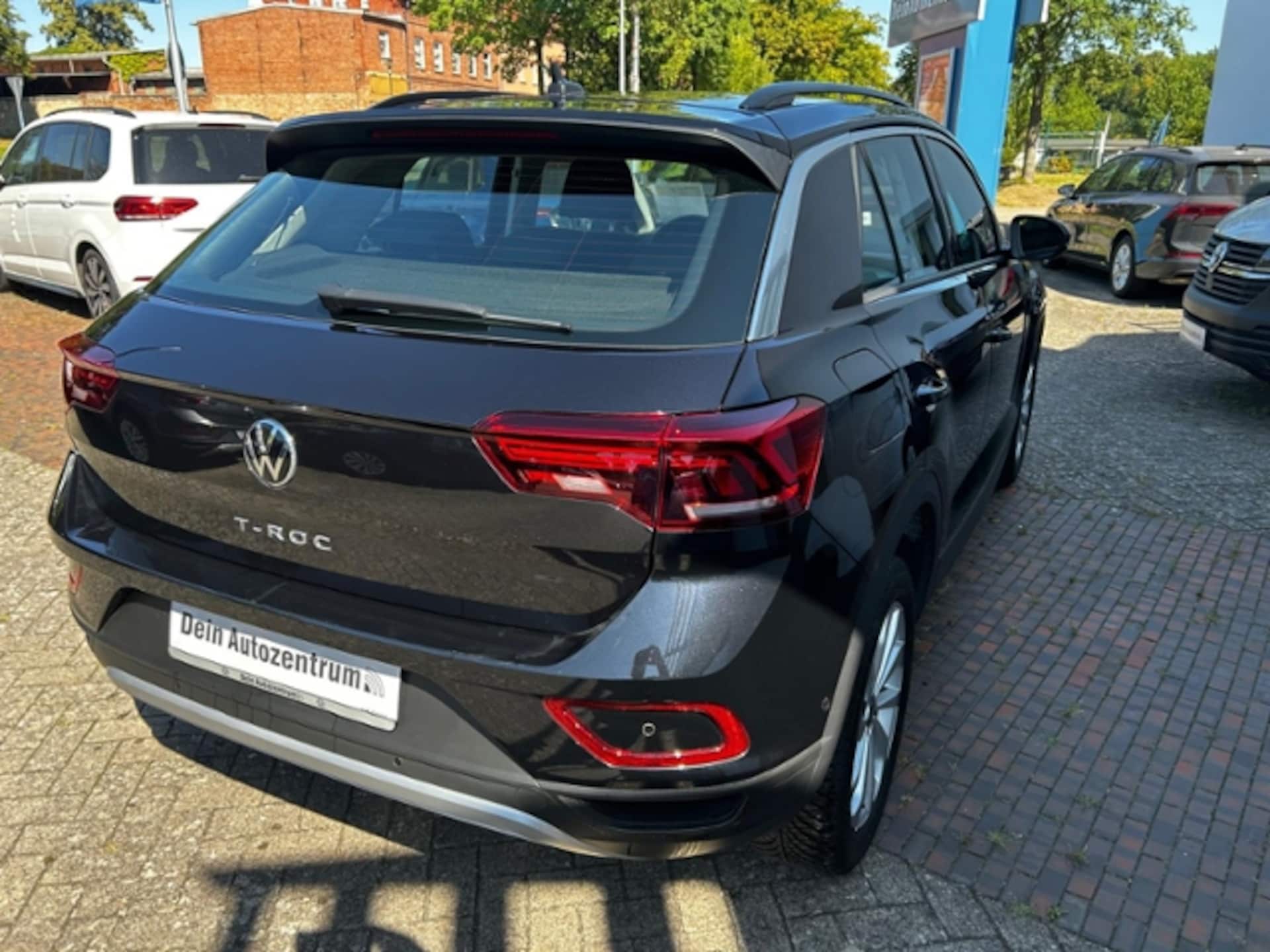 Volkswagen T-Roc Life