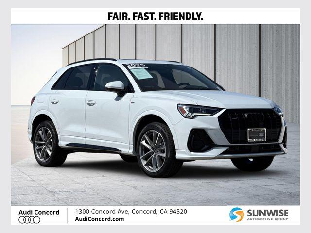 2025 Audi Q3 45 TFSI S Line Premium quattro's photo
