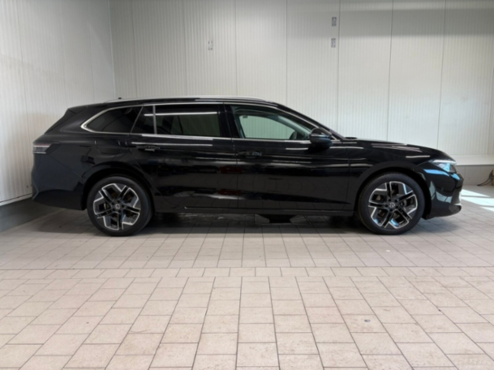 Volkswagen Passat – Bild 8