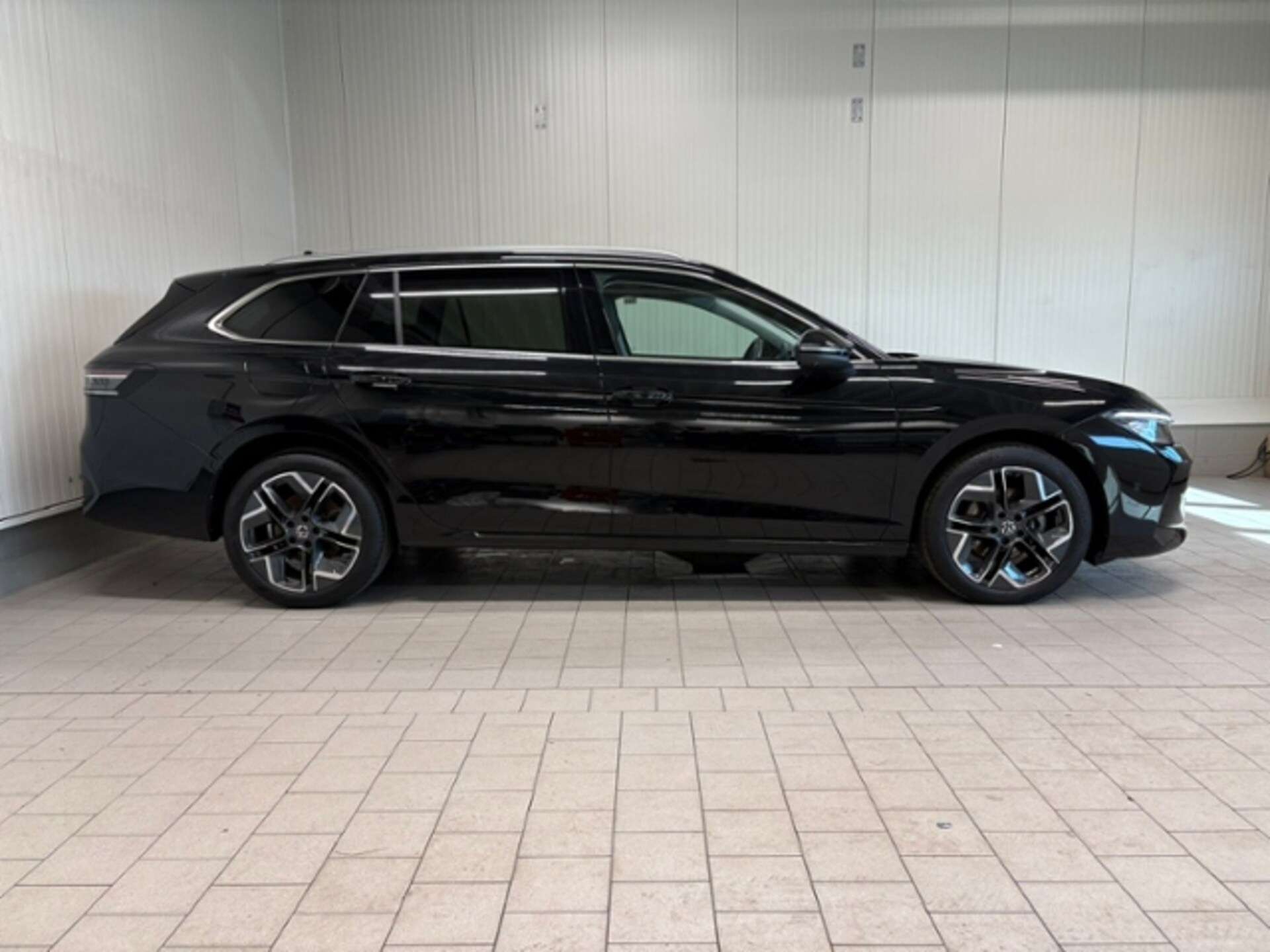 Volkswagen Passat Business
