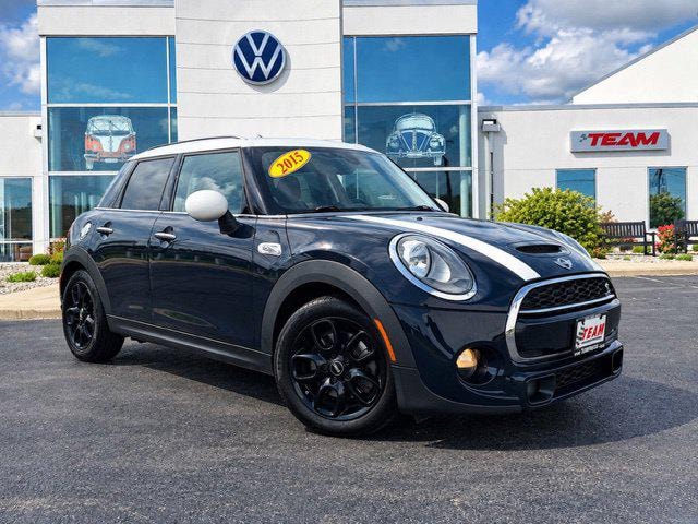 2015 MINI Cooper