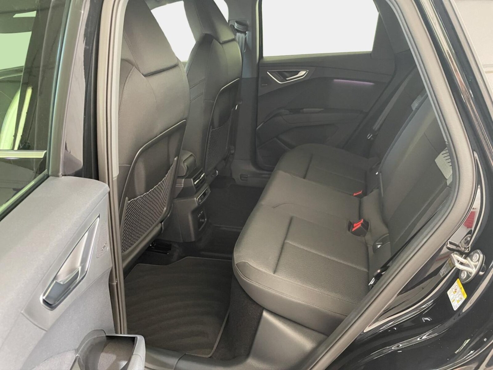 Audi Q4 Sportback e-tron – Bild 11