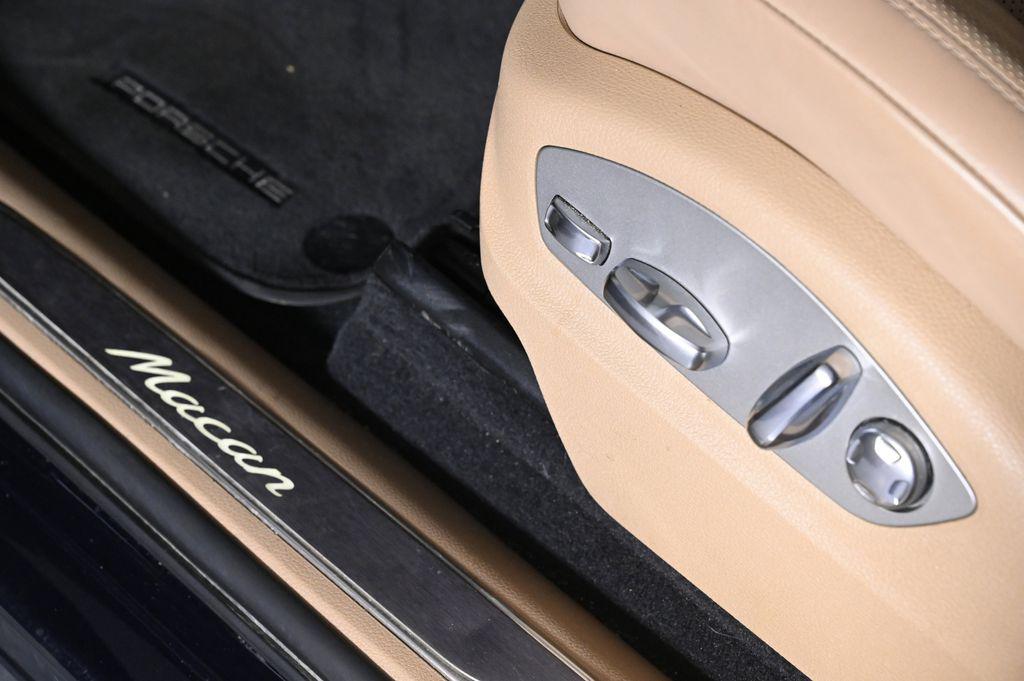 2023 Porsche Macan Base - Photo 22