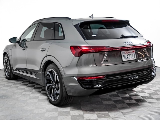 2024 Audi Q8 e-tron