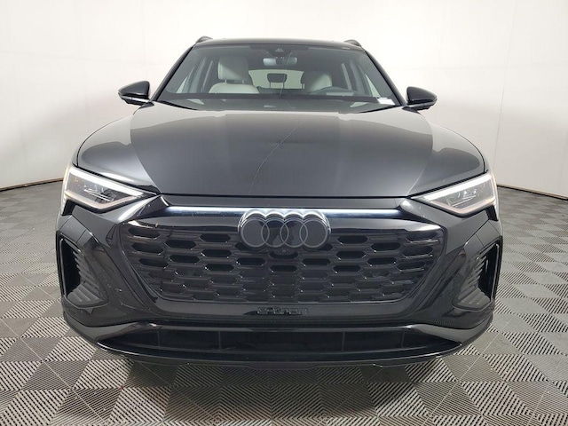 2024 Audi Q8 e-tron