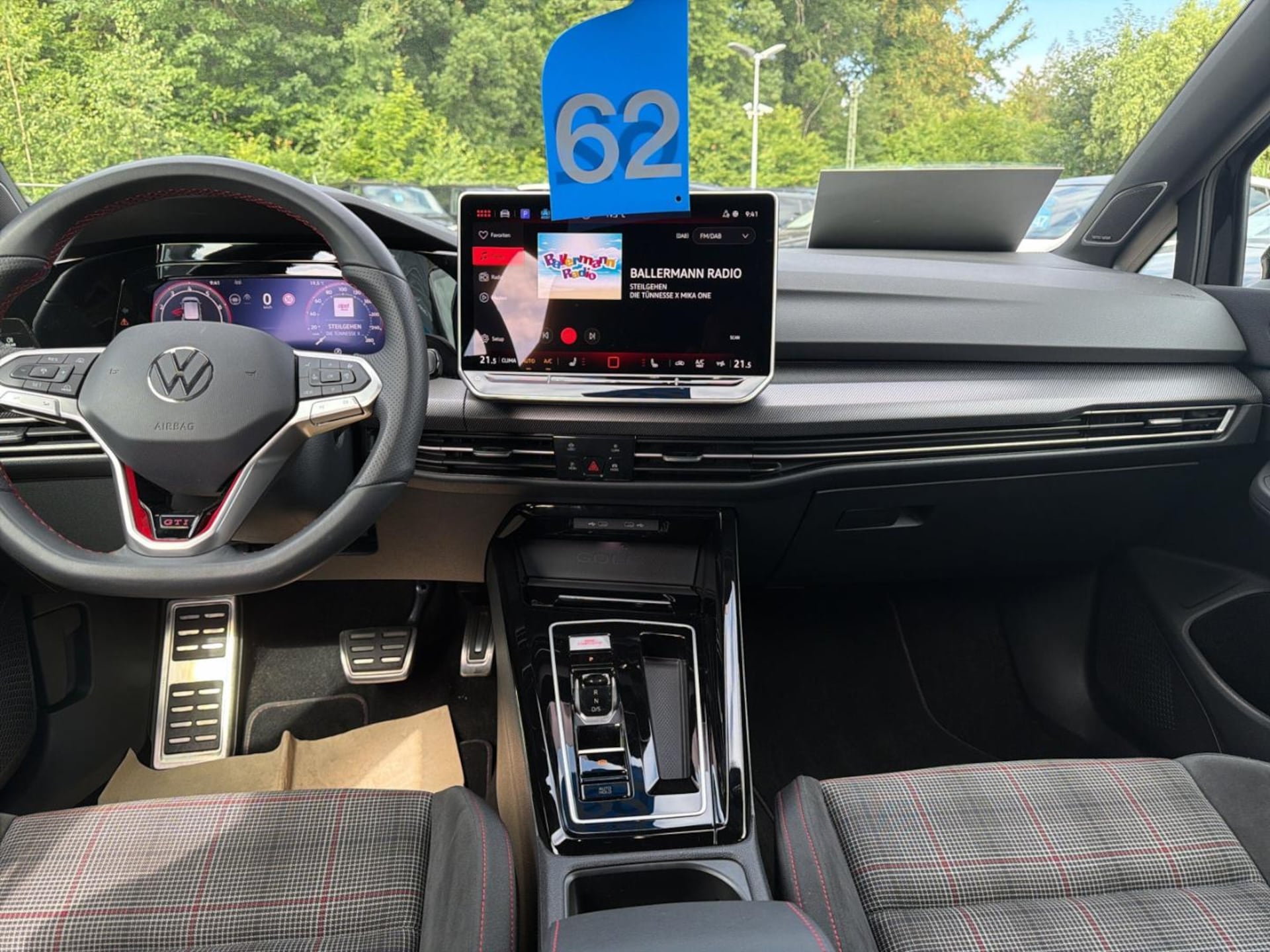 Volkswagen Golf GTI