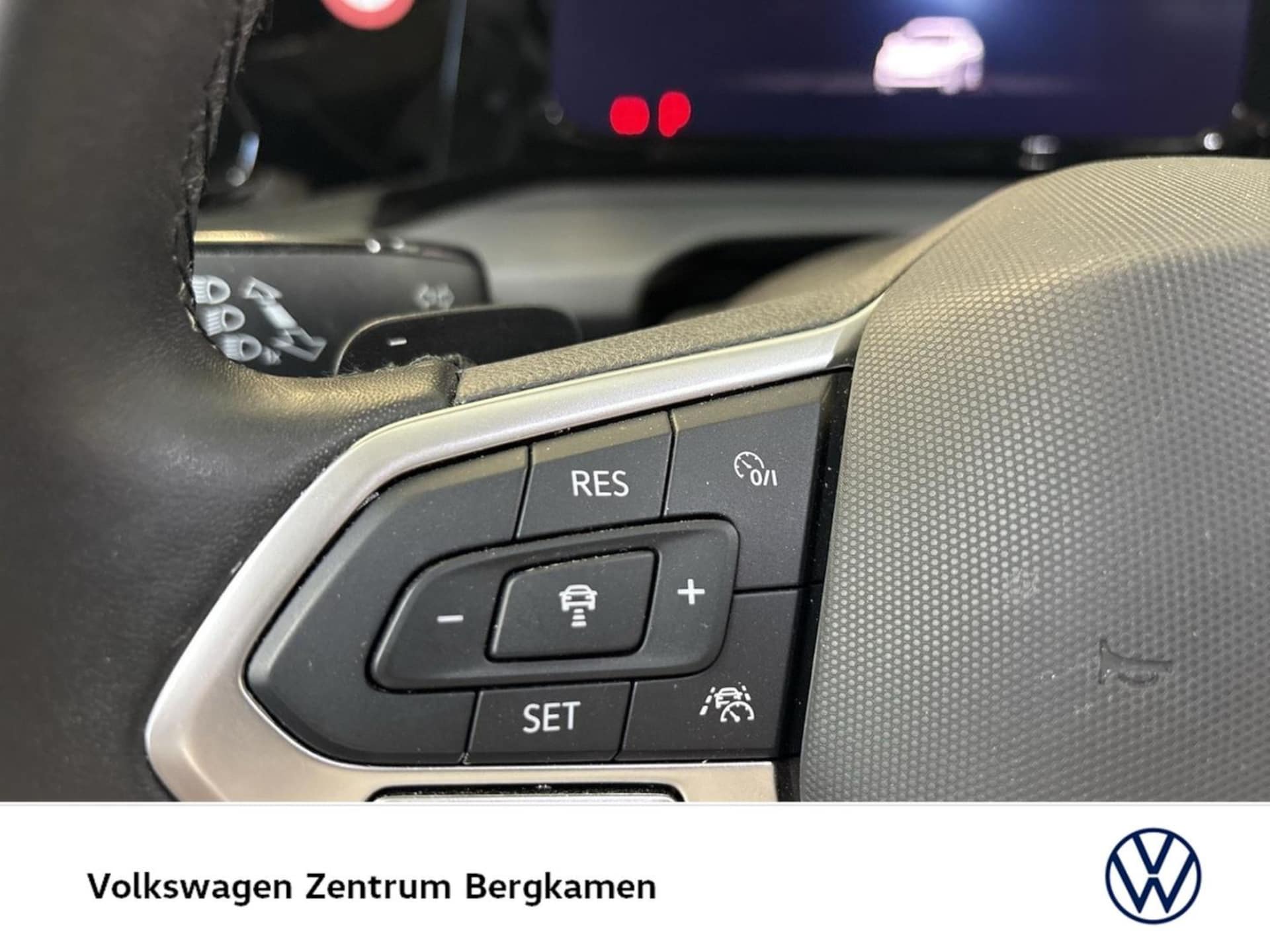 Volkswagen Golf Style