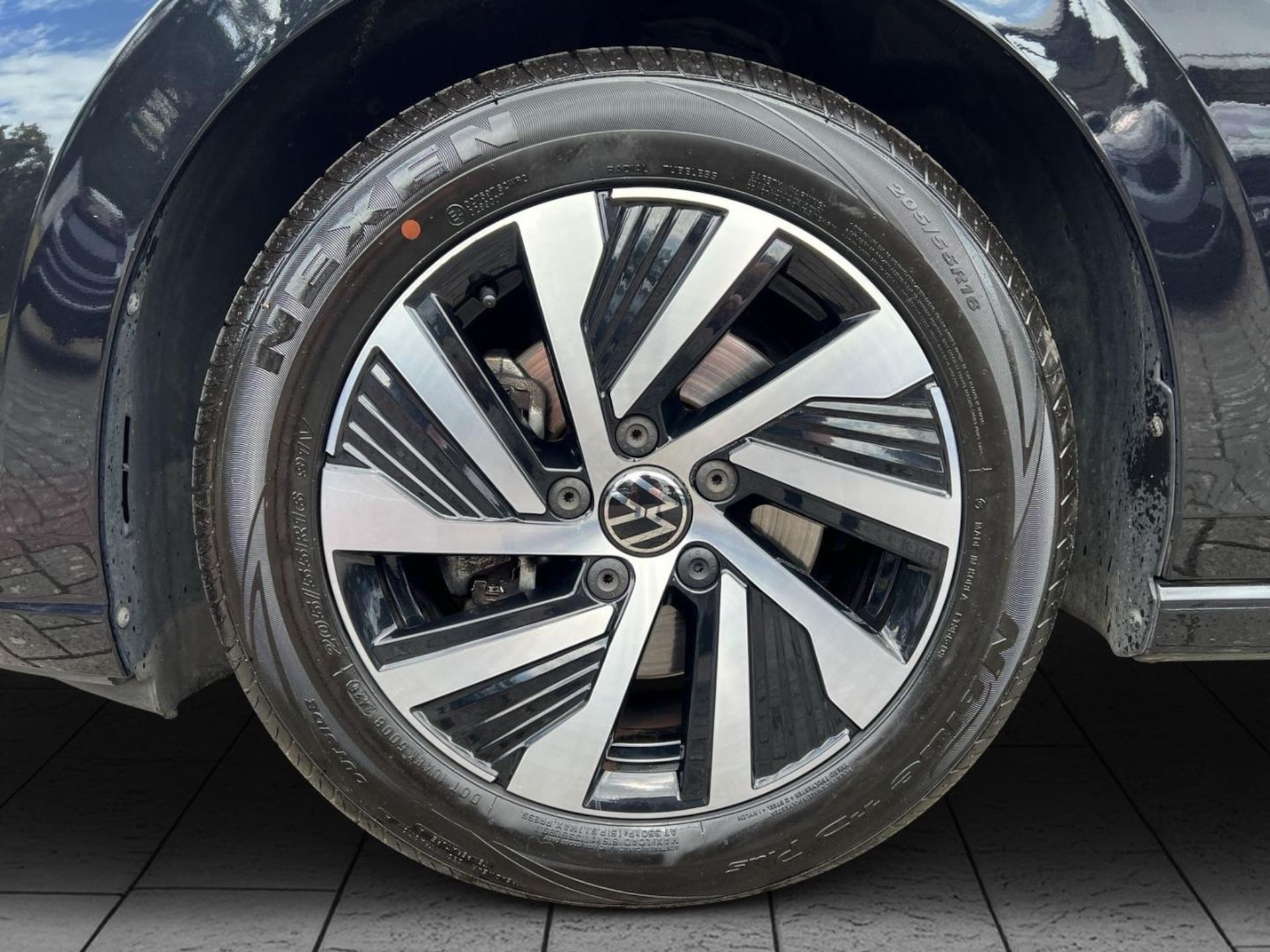 Volkswagen Golf Variant Life