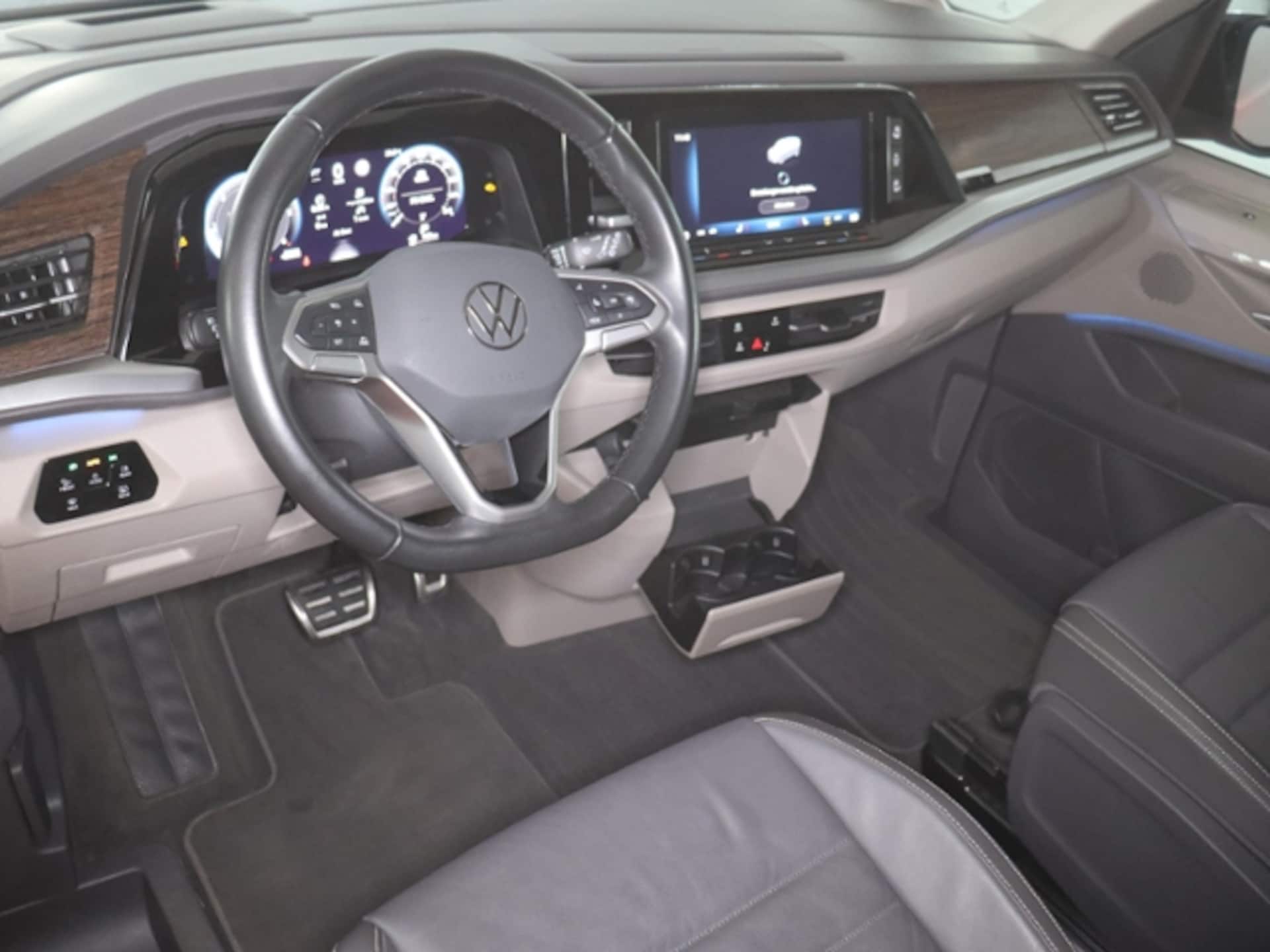 Volkswagen Multivan Langversion Style