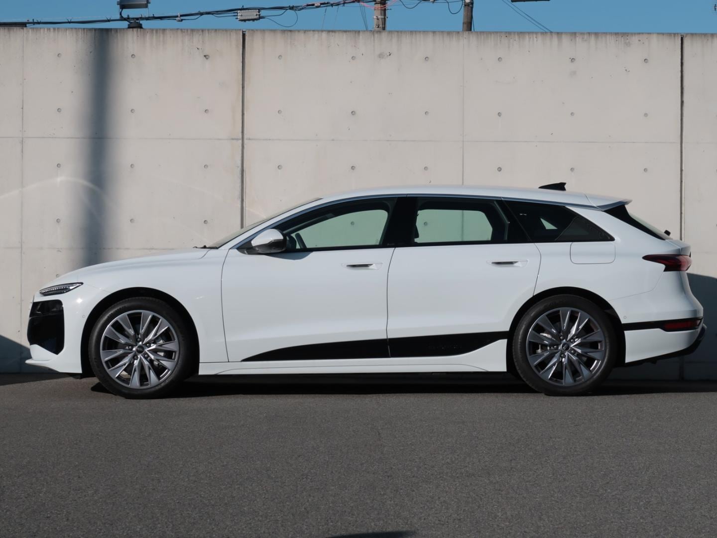 Audi A6 Avant e-tron e-tron performance 270,00 kW for more details contact your dealer