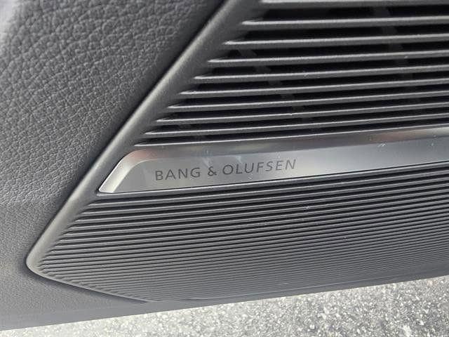 2025 Audi Q8 Prestige - Photo 25