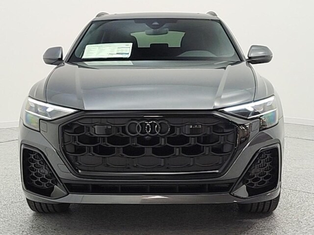 2026 Audi Q8