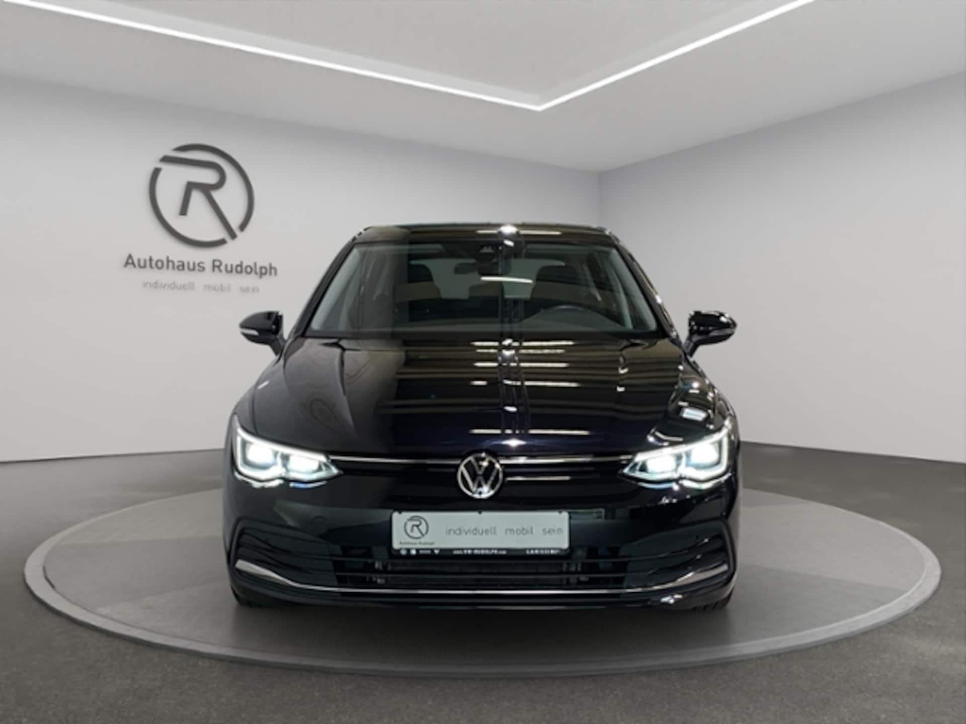 Volkswagen Golf Style