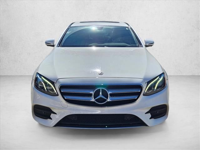 2019 Mercedes-Benz E 300