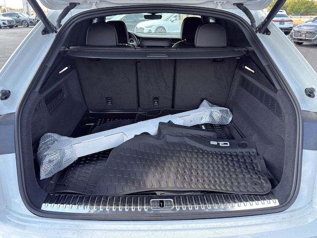 2026 Audi Q8 Premium Plus - Photo 10