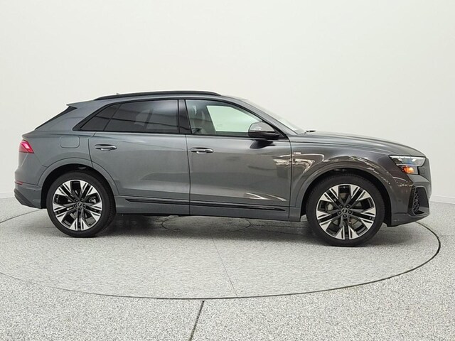 2026 Audi Q8