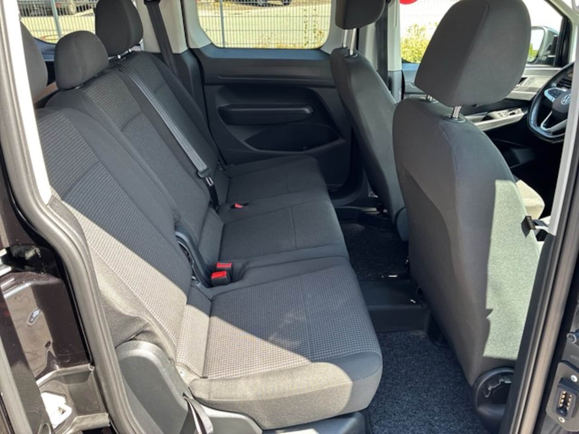 Volkswagen Caddy Basis-Modell