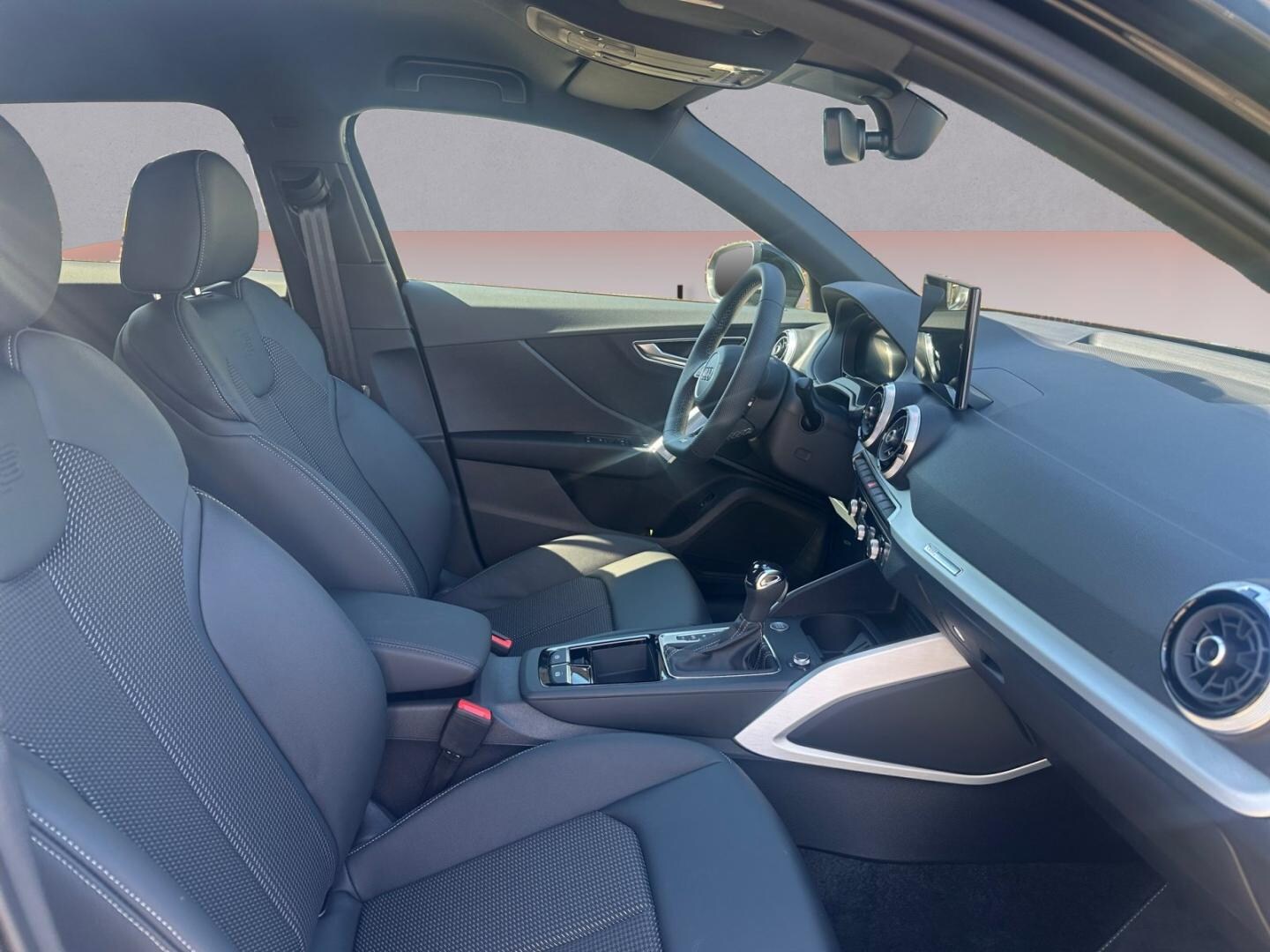 Bild über Audi Q2 S line 35 TFSI S tronic - für weitere Informationen kontaktieren Sie den Audi Partner