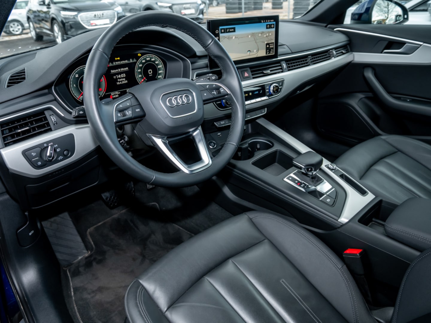 Bild über Audi A4 Avant advanced 40 TDI S tronic - für weitere Informationen kontaktieren Sie den Audi Partner