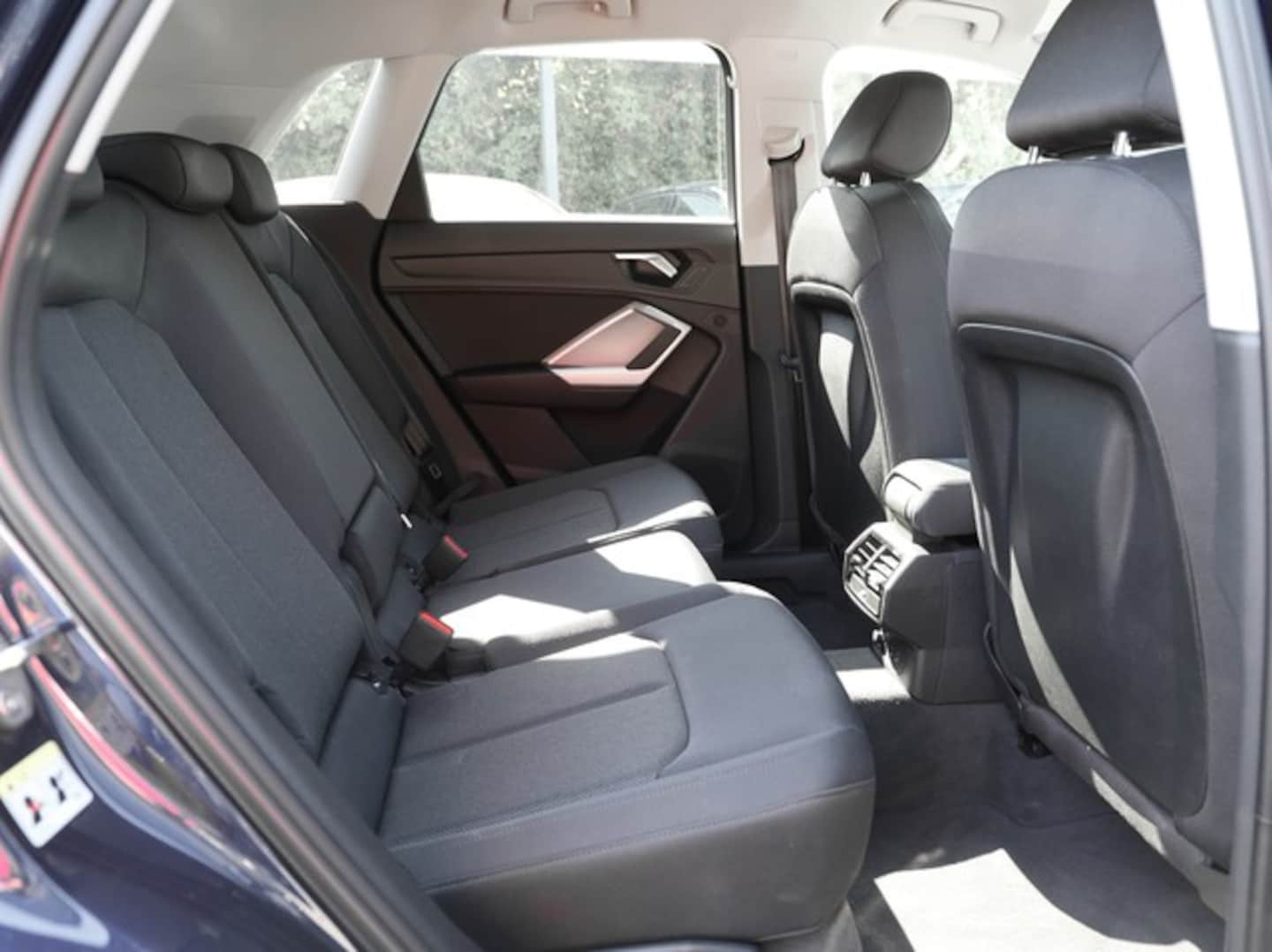 Bild über Audi Q3 TDI 110 kW S tronic - für weitere Informationen kontaktieren Sie den Audi Partner