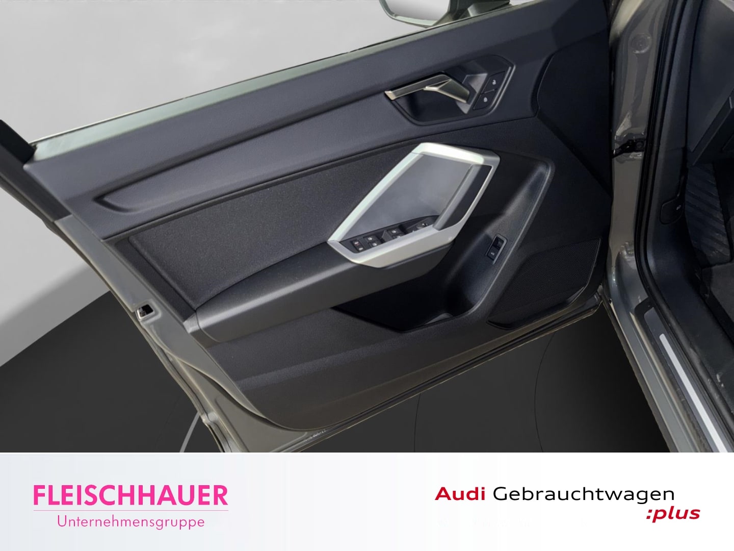Bild über Audi Q3 advanced 35 TFSI S tronic - für weitere Informationen kontaktieren Sie den Audi Partner